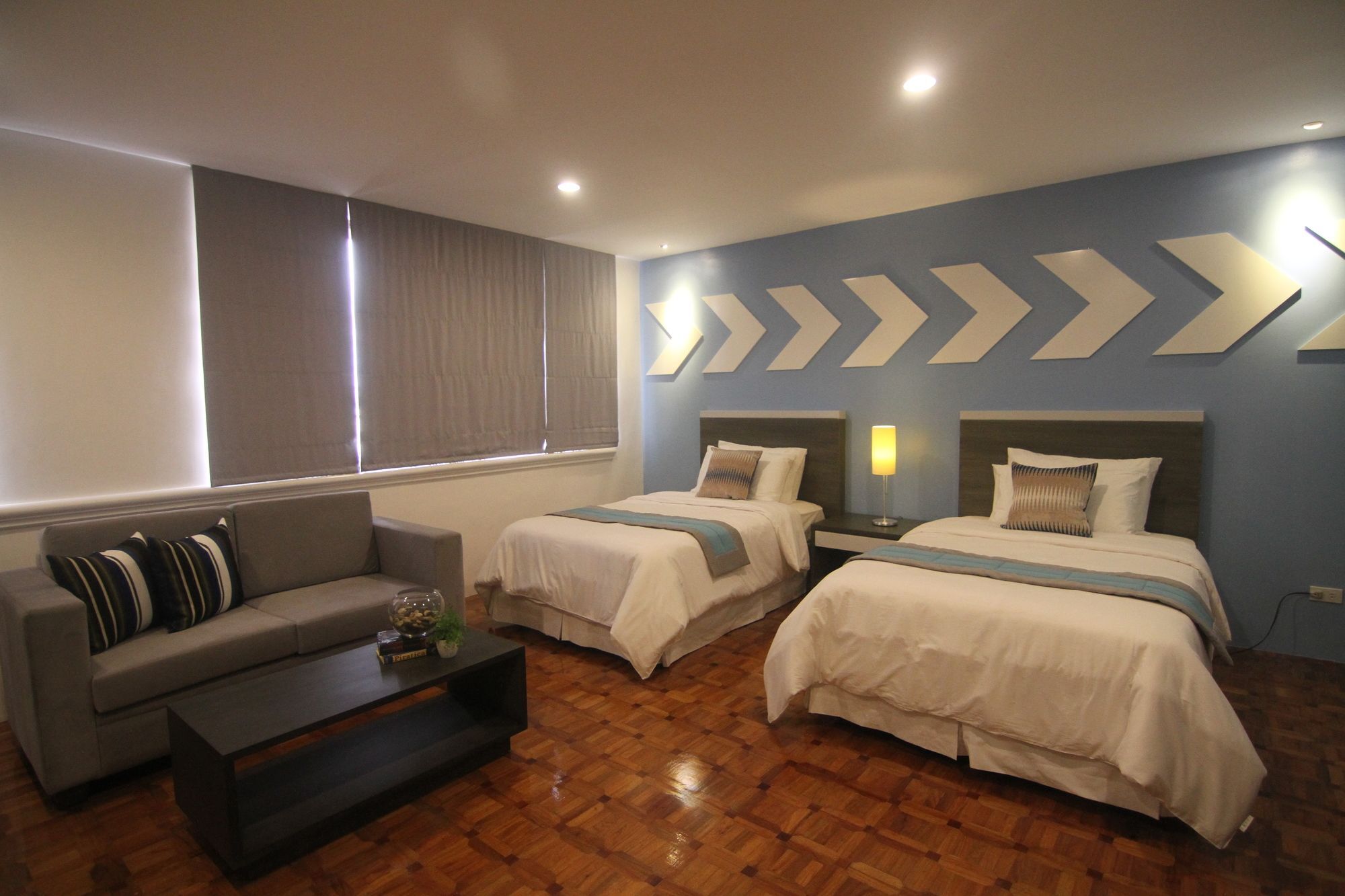 Reddoorz Plus @ Casino Street Makati Makati City Exterior photo