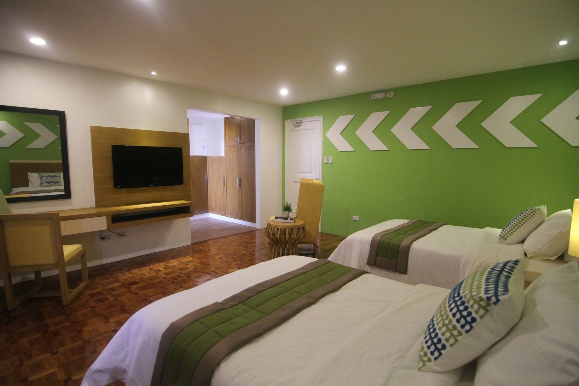 Reddoorz Plus @ Casino Street Makati Makati City Exterior photo